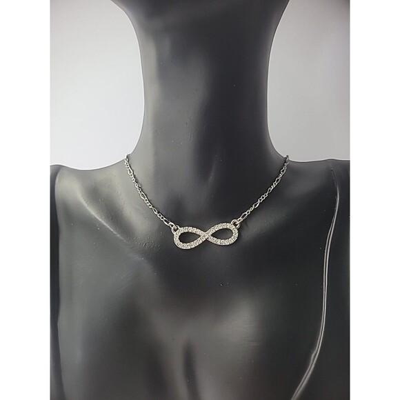 Vintage Lia Sophia Necklace Chain Infinity Silver Tone White Crystals Jewelry - Picture 4 of 12
